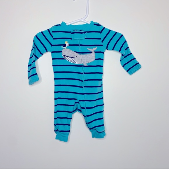 Whale footie sleeper - Picture 1 of 6